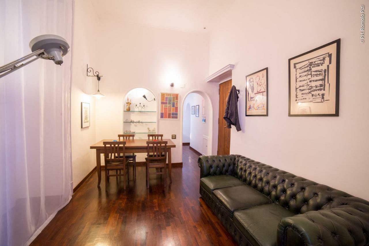 Bed and Breakfast Duomo Miradois 152 Napoli Zewnętrze zdjęcie